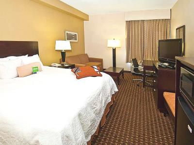Hampton Inn Biloxi-Ocean Springs Екстериор снимка