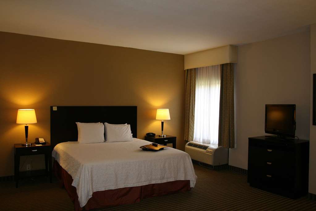 Hampton Inn Biloxi-Ocean Springs Стая снимка